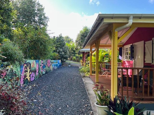 Jardin Des Anges-Bungalows Creoles Et Studio Le Moule Exterior photo